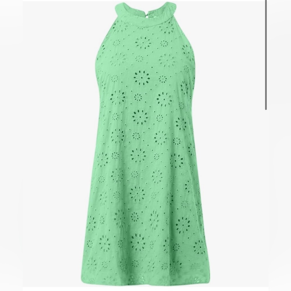 Green Eyelet Dress Size M       <<48>>